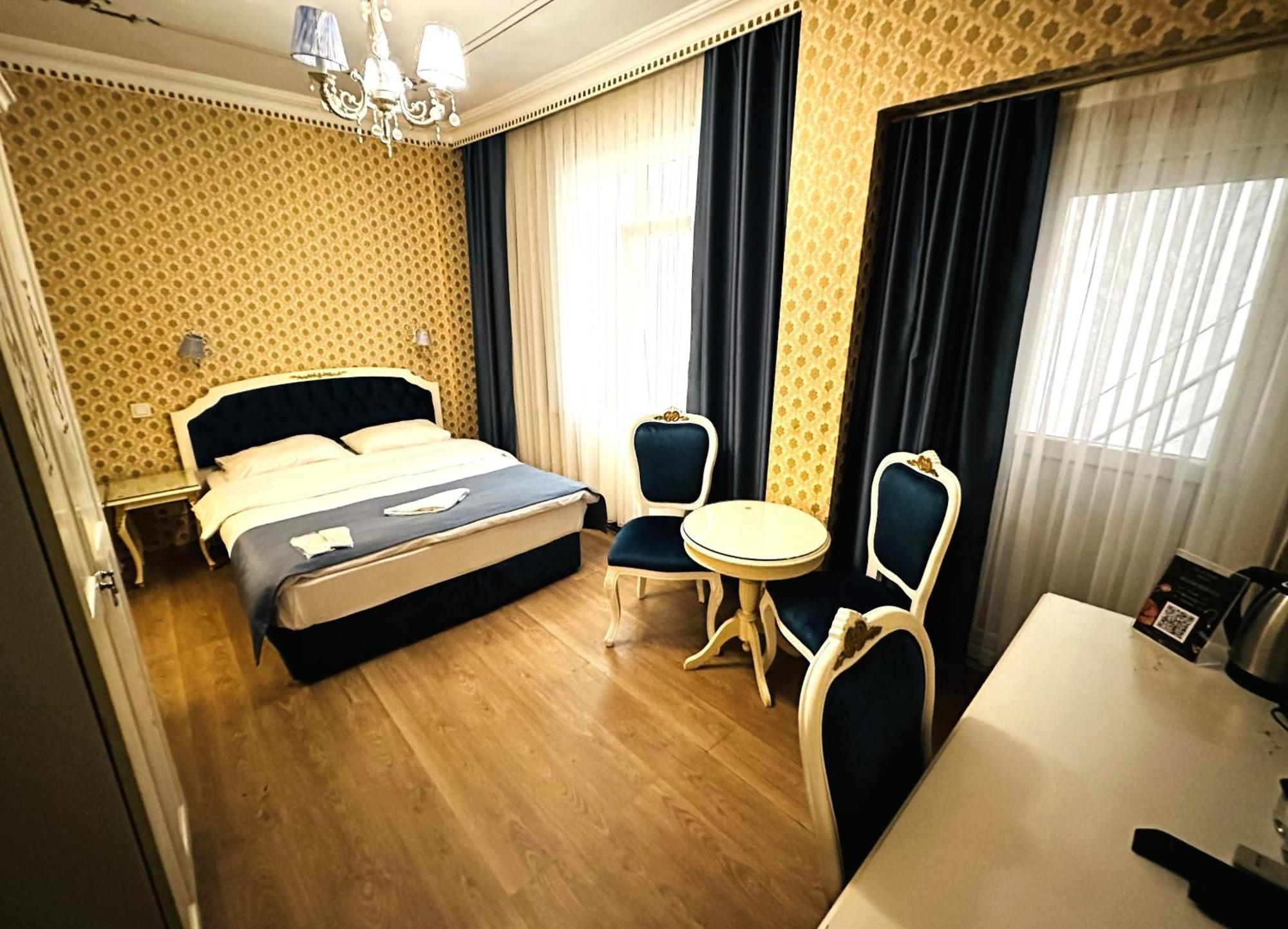 The Istanbul Alyon Hotel Taksim Extérieur photo